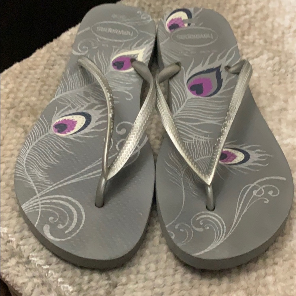 Havaianas silver and purple sandals.. size 9/10